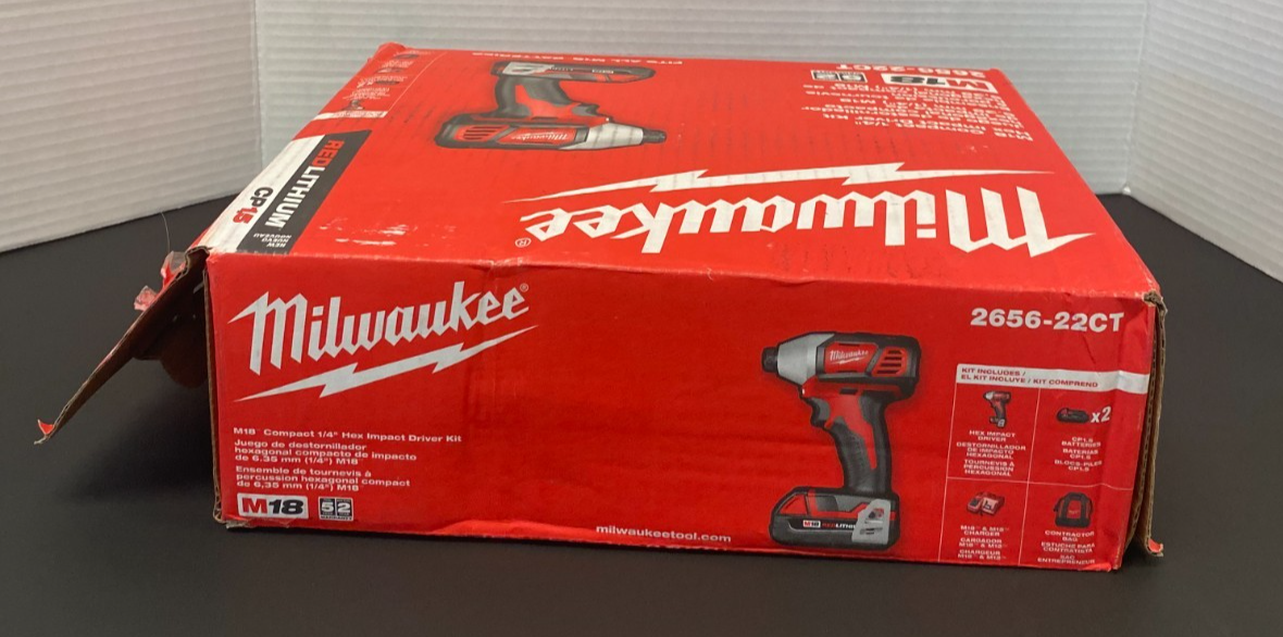 MILWAUKEE M18 Compact 1/4" Hex Impact Driver Kit 2656-22CT *OPEN BOX, NEW*