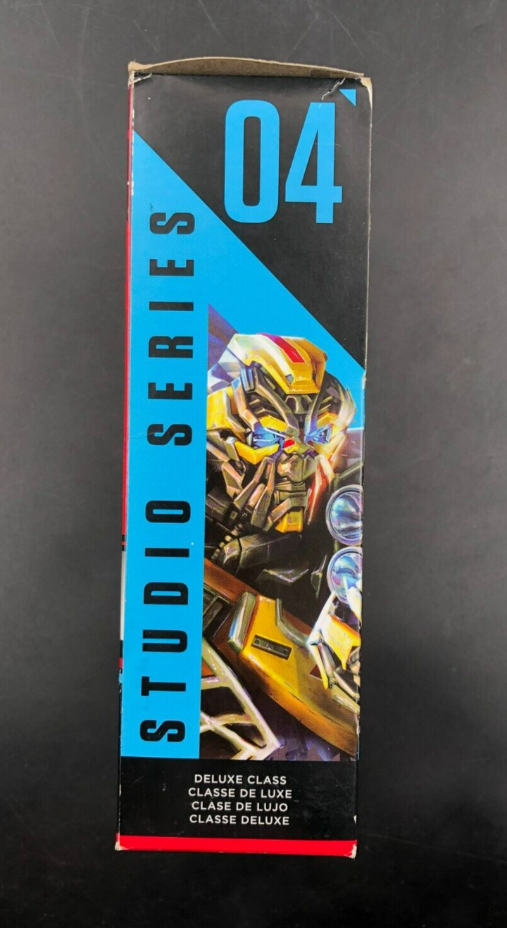 TOMY Studio Series #04 Transformers - Autobot Ratchet Deluxe Action Figure - NEW