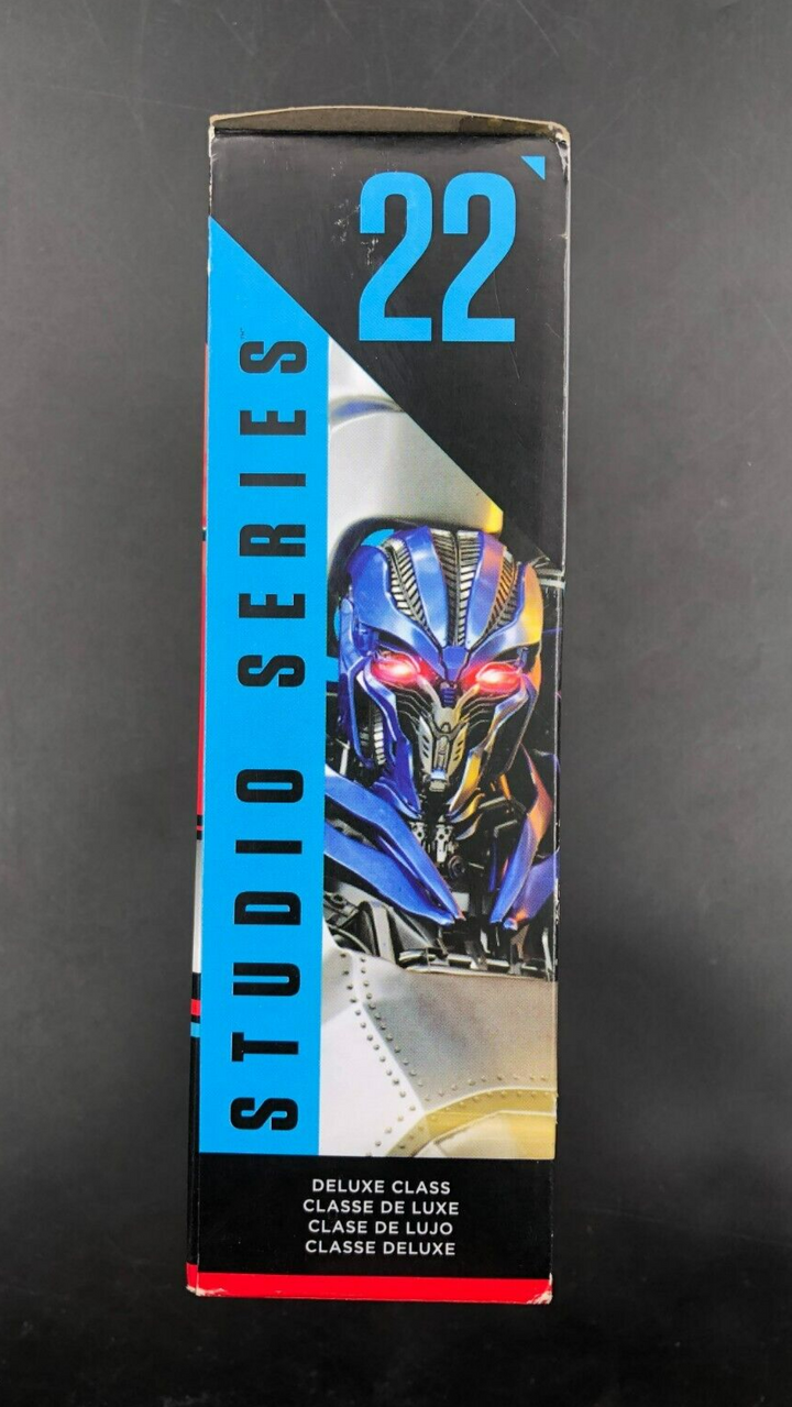 TOMY Studio Series #22 Transformers: Bumblebee - Dropkick Deluxe Class - NEW