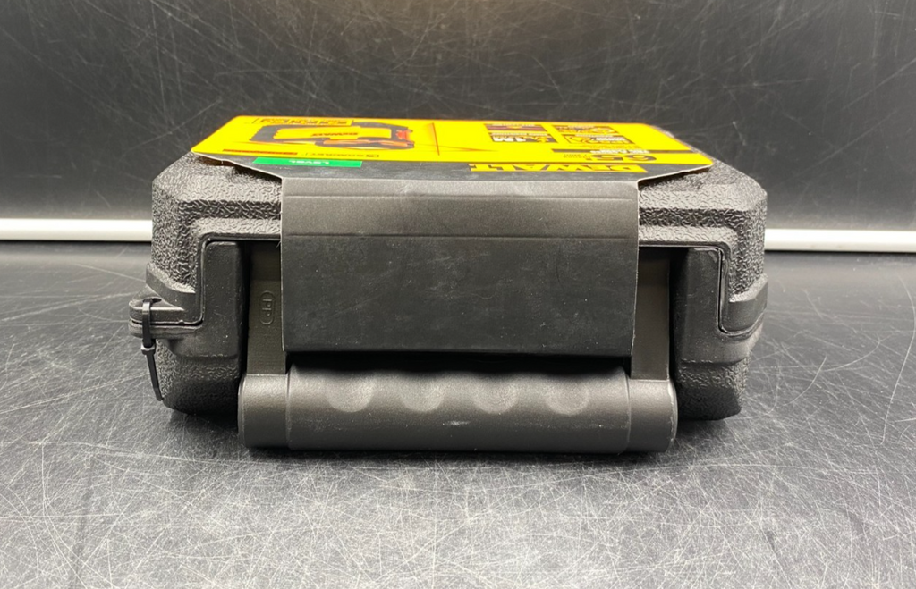 DeWalt DW03601 65' / 20m Range 360 Degree & Cross Line Laser Level - NEW