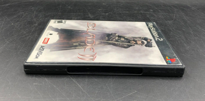 Blade II (Sony PlayStation 2, PS2) in Case w/ Manual