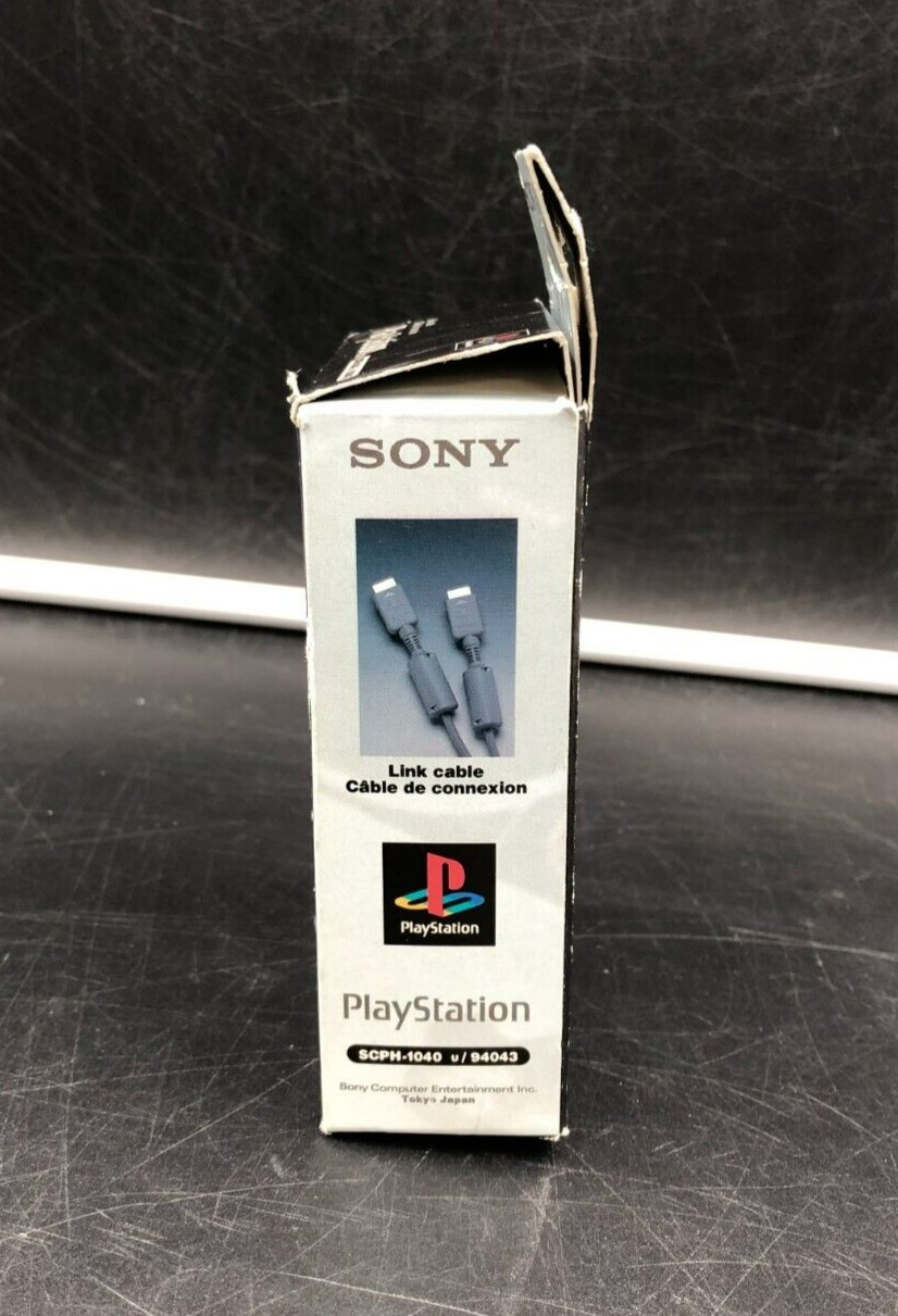Sony PlayStation 1 PS1 Link Cable Connector (SCPH-1040) in Box