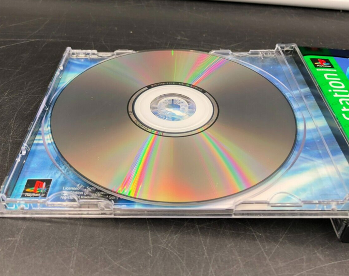 Chrono Cross (Sony PlayStation, PS1) 2-Disc in Case w/ Manual