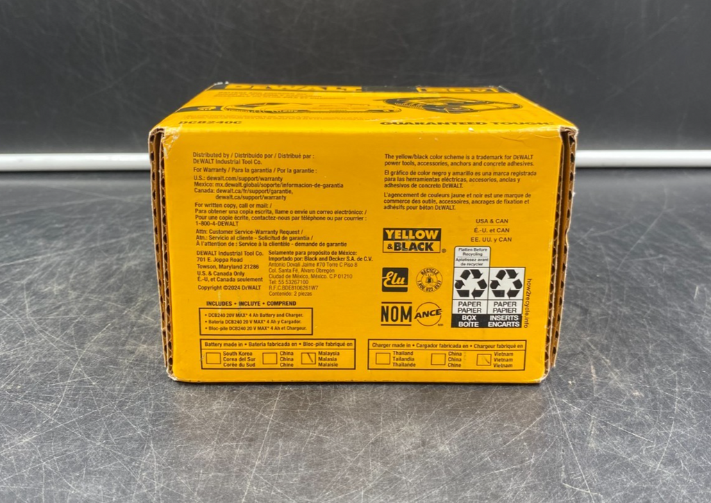 DeWalt DCB240C 20V Max 4Ah Battery And Charger Kit - NEW
