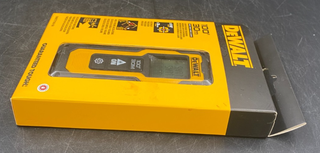 DEWALT 100' 30M Range LASER DISTANCE MEASURER DWHT77100-CN *BRAND NEW, SEALED*