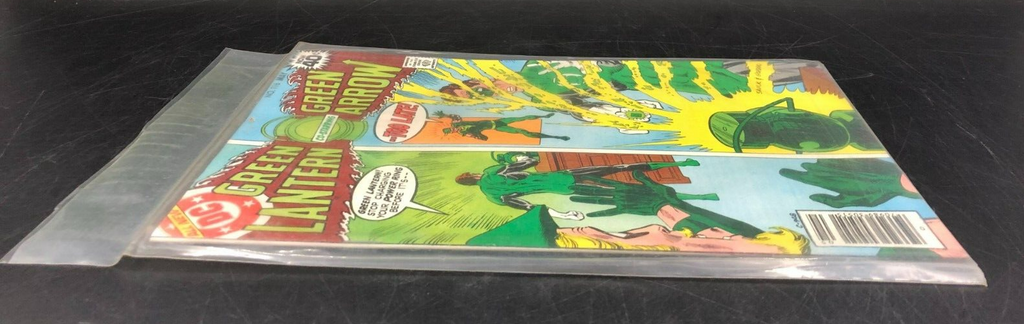 DC No.116 GREEN LANTERN Co-Starring GREEN ARROW Comic Book