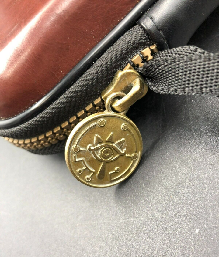 R.D.S The Legend of Zelda: Breathe of the Wild Nintendo Switch Travel Case