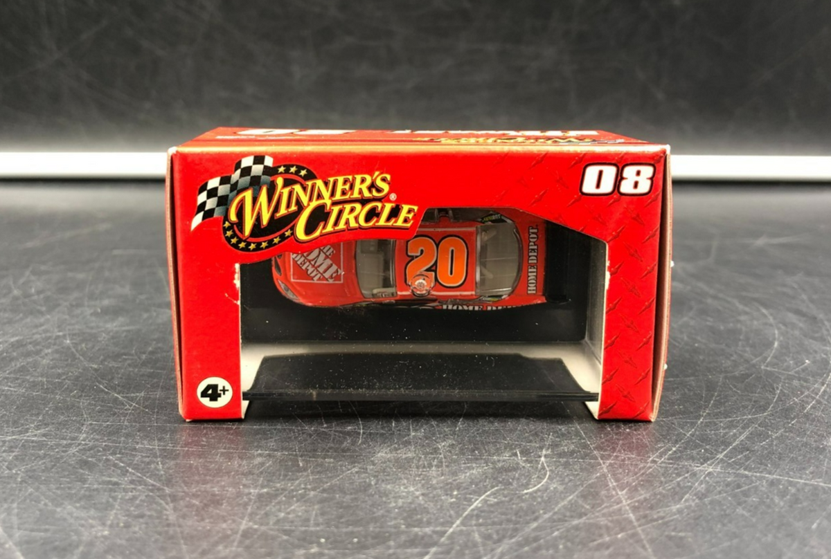 2008 Winner's Circle NASCAR Tony Stewart #20 The Home Depot 1:87 Scale Car - NEW