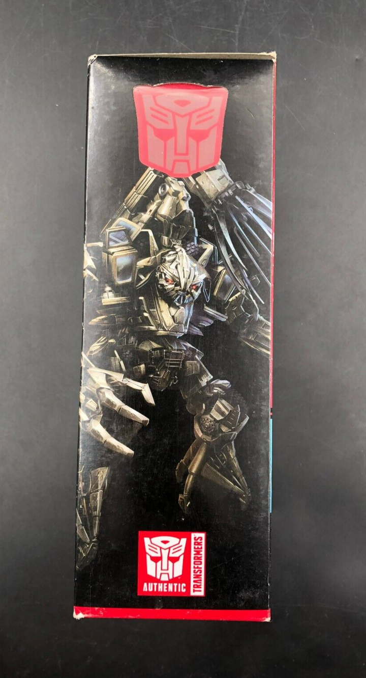 TOMY Studio Series #33 Transformers - Bonecrusher Voyager Class Figure - NEW