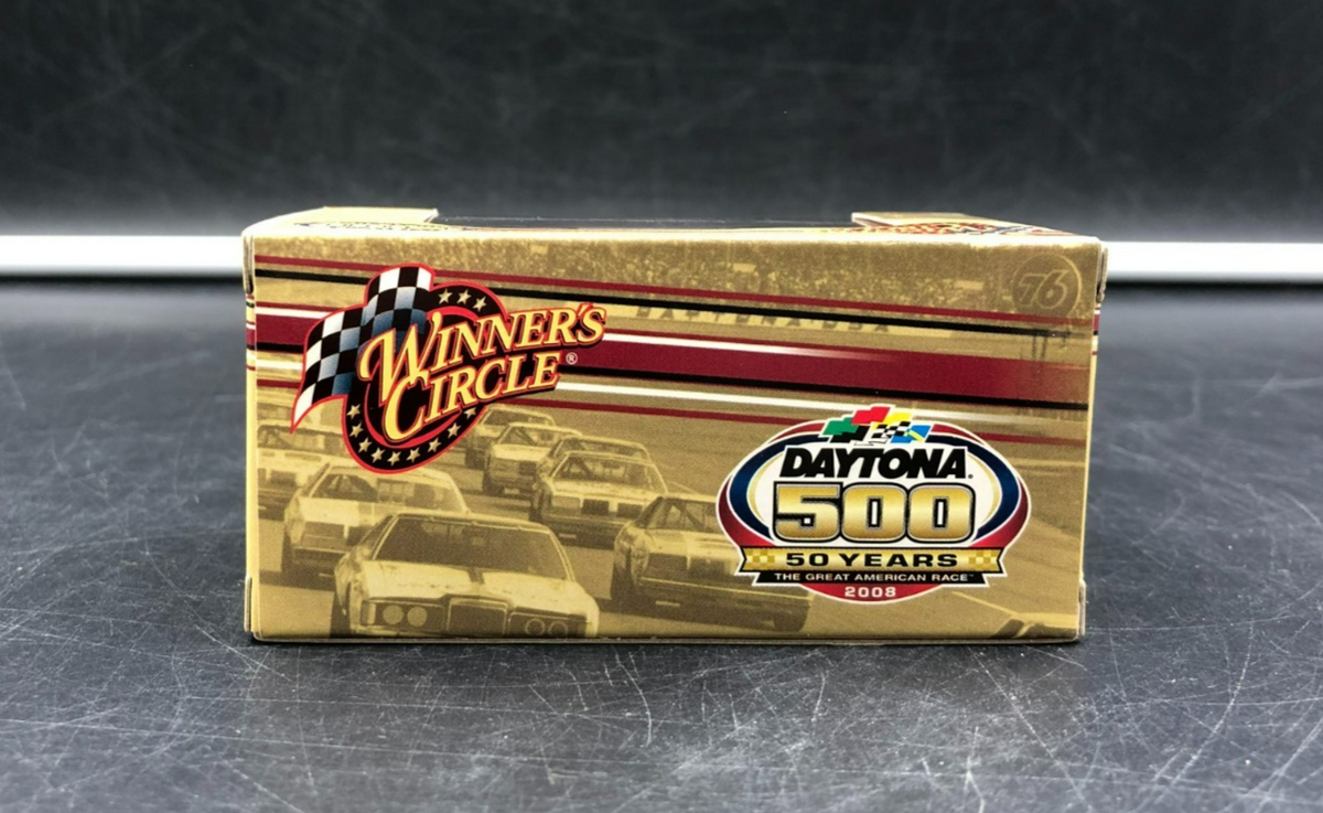 2008 Winner's Circle NASCAR Tony Stewart #20 The Home Depot 1:64 Scale Car - NEW