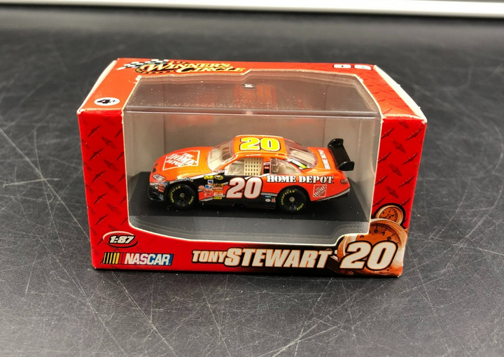 2008 Winner's Circle NASCAR Tony Stewart #20 The Home Depot 1:87 Scale Car - NEW