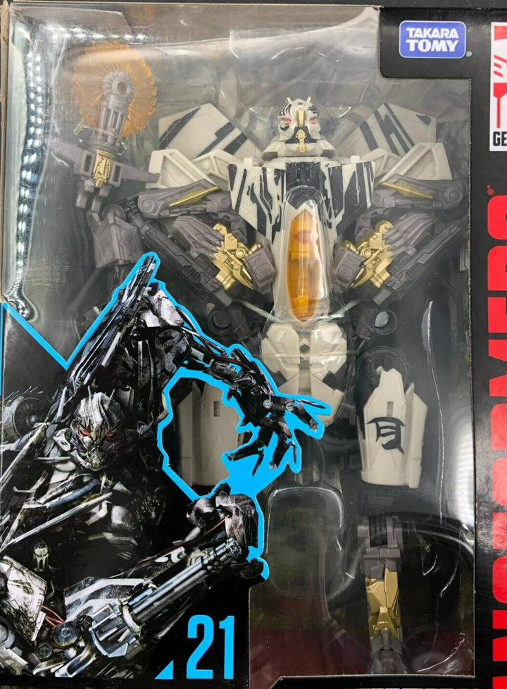 TOMY Studio Series #21 Transformers: ROTF - Starscream Voyager Class Figure -NEW