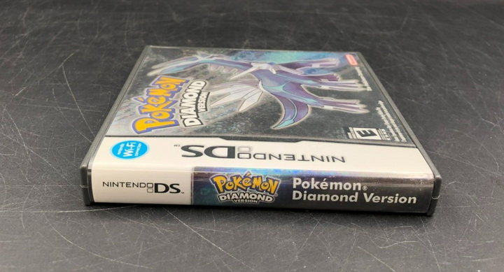 Pokemon: Diamond Version (Nintendo DS) in Case w/ Manuals + Insert