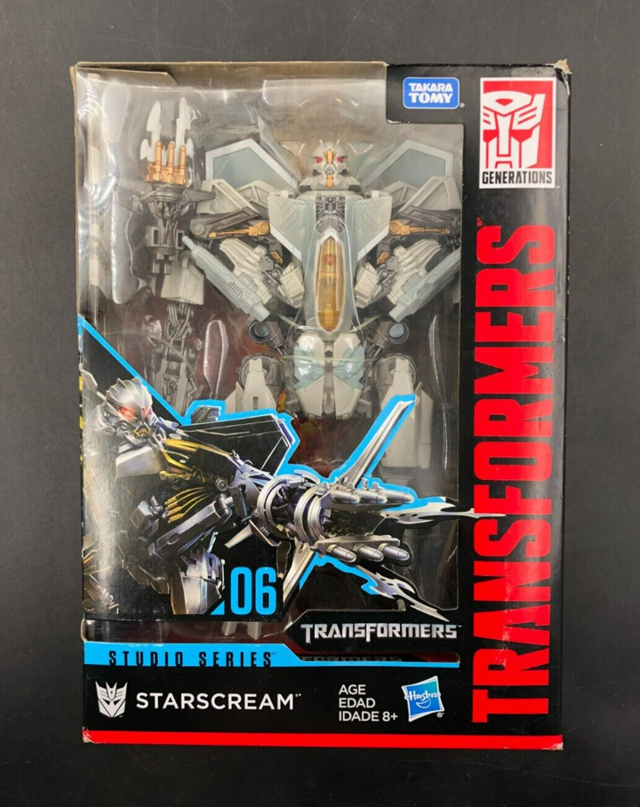 TOMY Studio Series #06 Transformers - Starscream Voyager Class Figure - NEW