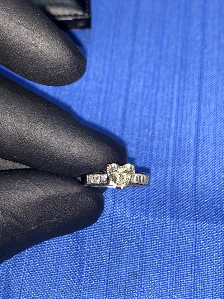 14KT White Gold Lady's Custom Made Diamond Engagement Ring With Appraisal