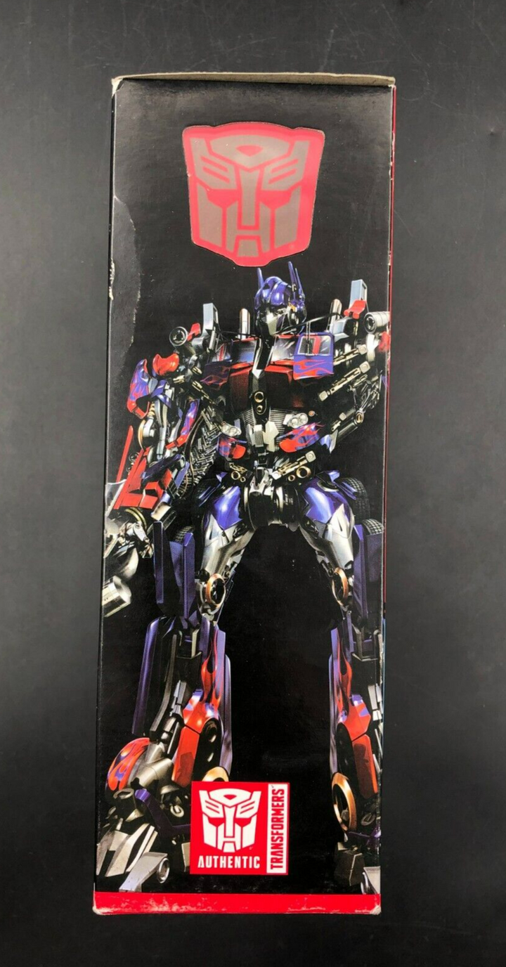 TOMY Studio Series #32 Transformers - Optimus Prime Voyager Class Figure - NEW