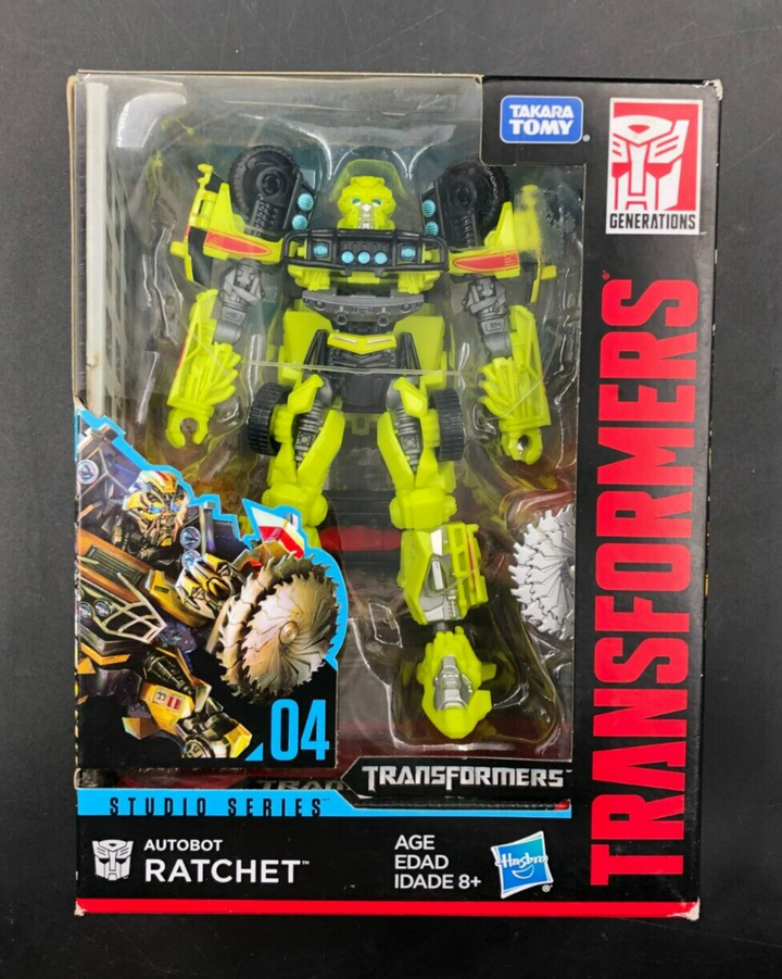 TOMY Studio Series #04 Transformers - Autobot Ratchet Deluxe Action Figure - NEW