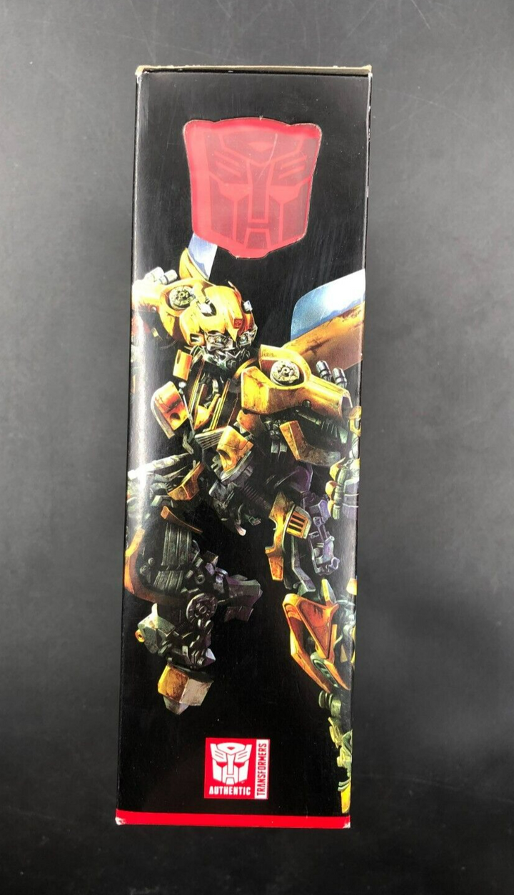 TOMY Studio Series #27 Transformers - Clunker Bumblebee Deluxe Class - NEW