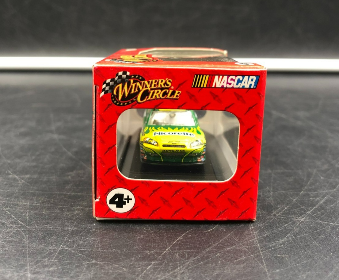 2008 Winner's Circle NASCAR Jeff Gordon #24 Nicorette 1:87 Scale Diecast - NEW