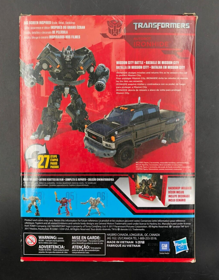 TOMY Studio Series #14 Transformers - Autobot Ironhide Voyager Class Figure -NEW