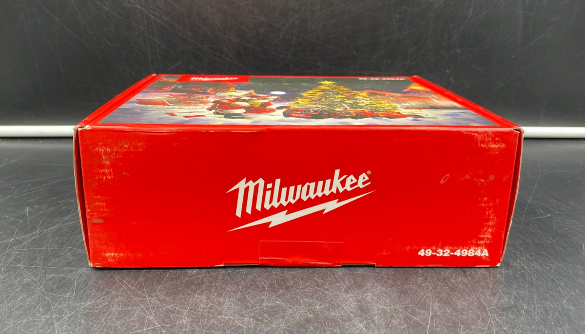 Milwaukee 49-32-4984A Holiday Gift Box with Hand Tools & Accessories - BRAND NEW