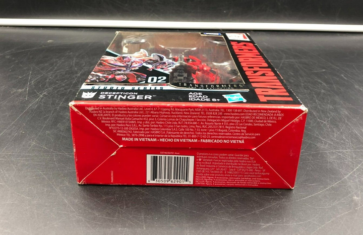 TOMY Studio Series #02 Transformers: Age of Extinction - Decepticon Stinger -NEW