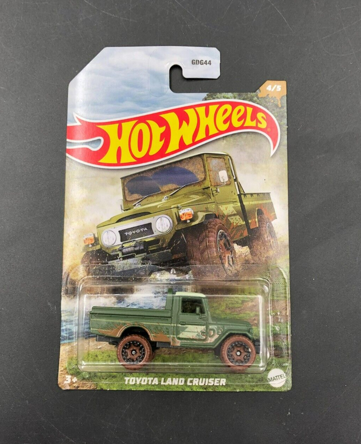 2021 Hot Wheels Off-Road Series Full Set of 5 Die-Cast Trucks Mud Runners - NEW