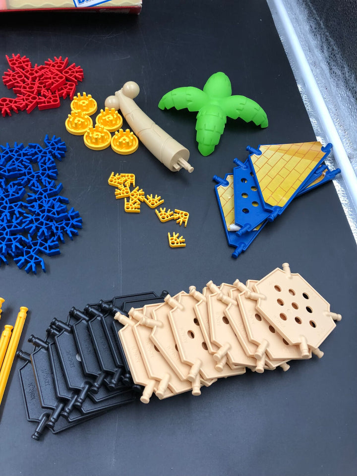 *AS-IS* America's Building Toy K'NEX New Super Mario Bros.2 *MISSING PIECES*