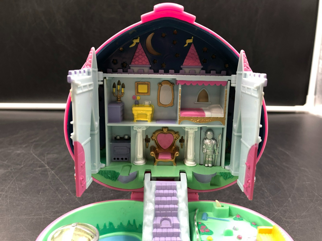 1992 Polly Pocket Pink Heart Playset with Horse Carriage + Reindeer Minifigures