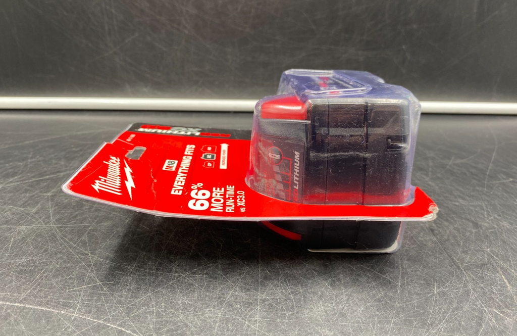 Milwaukee 48-11-1850 M18 RedLithium XC 5.0 Power Tool Battery - BRAND NEW SEALED