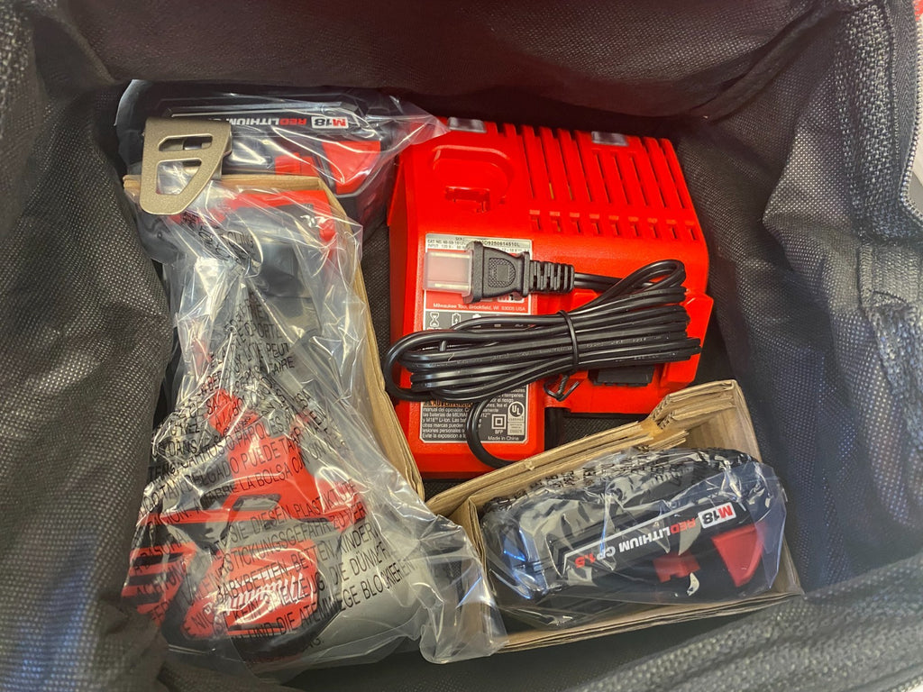 MILWAUKEE M18 Compact 1/4" Hex Impact Driver Kit 2656-22CT *OPEN BOX, NEW*