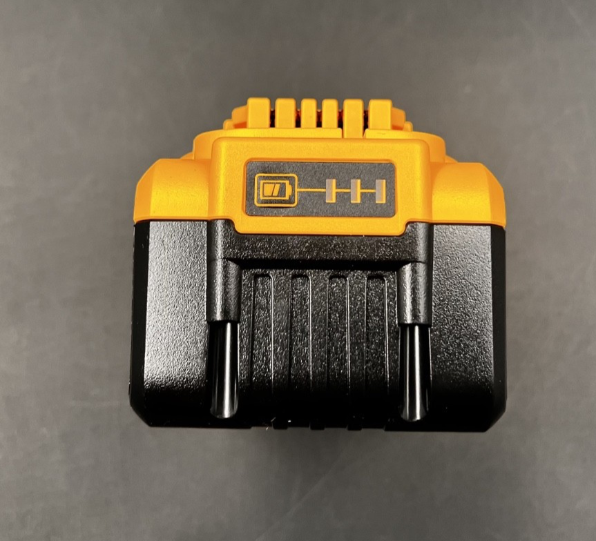 DeWalt DCB210 20V Max XR 10.0Ah Lithium Ion Battery *Open Box*