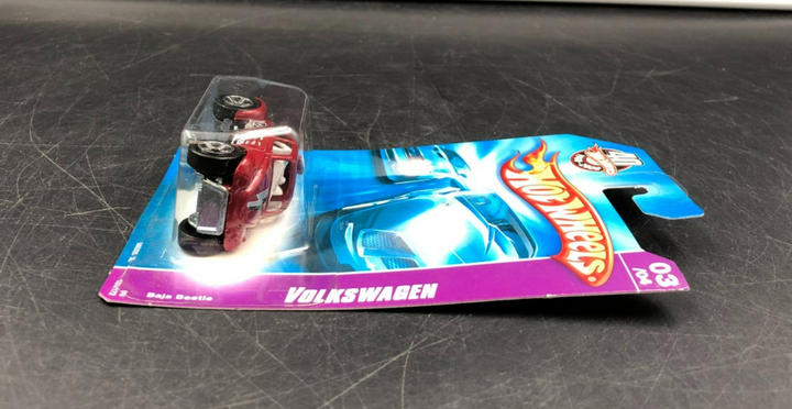 2008 Hot Wheels #131/172 Team: Volkswagen #3/4 Baja Beetle Diecast Car - NEW