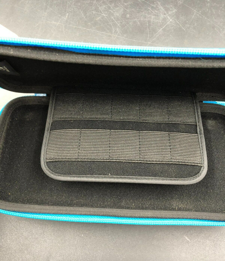 Hori The Legend of Zelda: Link's Awakening - Link Nintendo Switch Travel Case