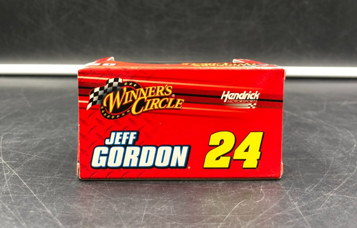 2008 Winner's Circle NASCAR Jeff Gordon #24 Pepsi 1:87 Scale Diecast Car - NEW