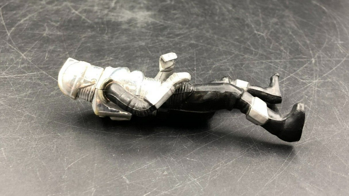 1978 Mattel Battlestar Galactica - 4.5" Cylon Commander Action Figure Chrome