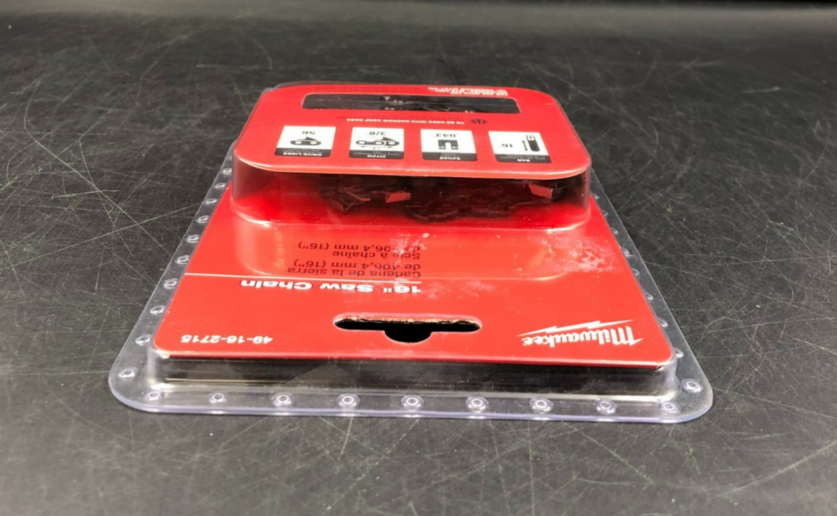 Milwaukee 49-16-2715 16" Replacement Saw Chain for M18 Fuel Chainsaw - NEW