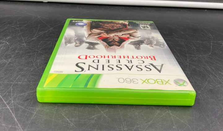 Assassin's Creed: Brotherhood (Microsoft XBOX 360) w/ EN/FR Manuals