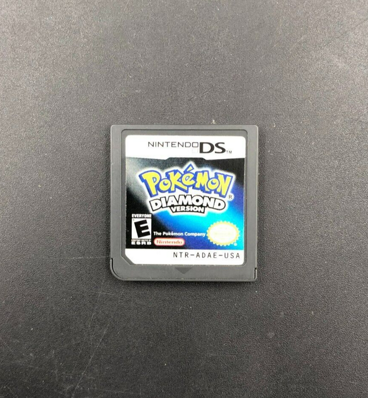 Pokemon: Diamond Version (Nintendo DS) in Case w/ Manuals + Insert