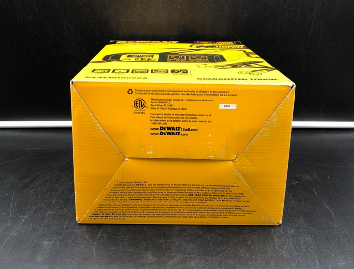 DeWalt DXAEPI1000CA 1000W Power Inverter - NEW OPEN BOX