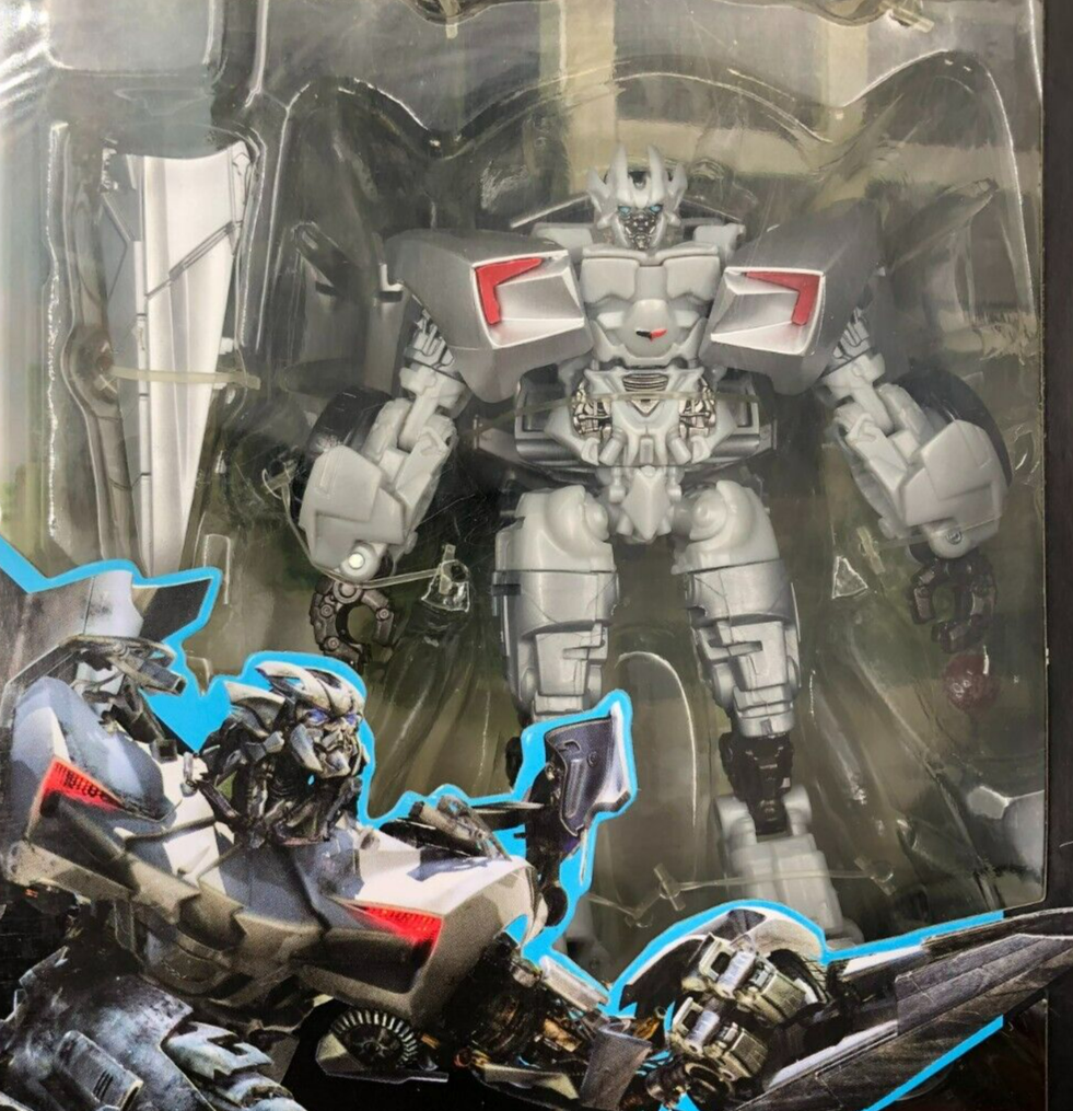 TOMY Studio Series #29 Transformers: Dark of the Moon - Sideswipe Deluxe - NEW