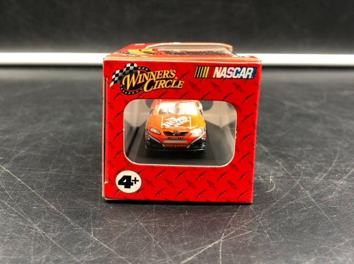 2008 Winner's Circle NASCAR Tony Stewart #20 The Home Depot 1:87 Scale Car - NEW