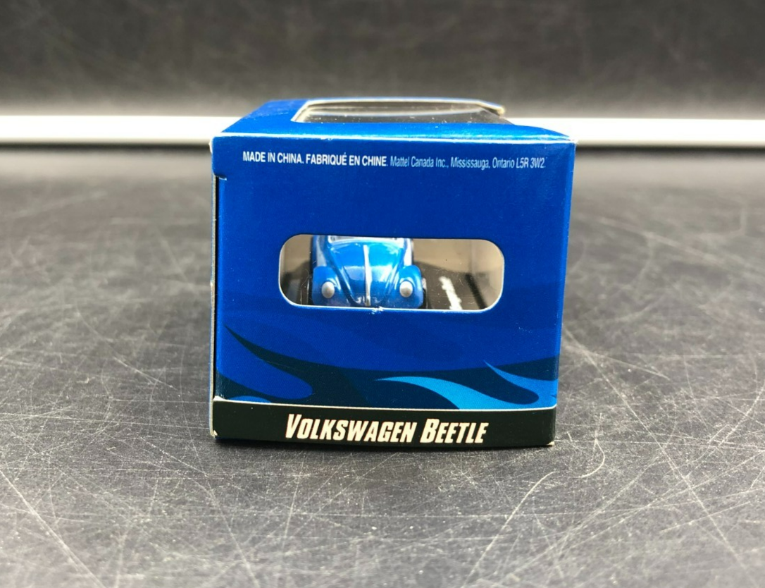 2007 Hot Wheels 1:87 Scale Volkswagen Beetle Blue Diecast Car - NEW