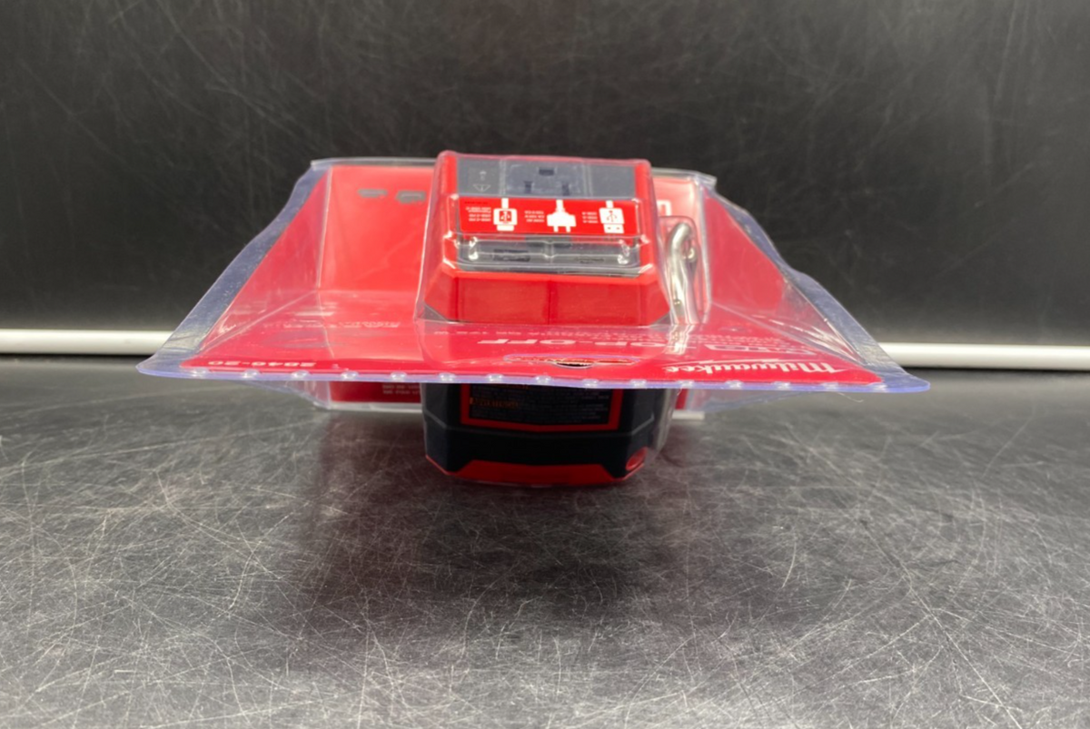 Milwaukee 2846-20 M18 Top-Off 175W Power Supply - NEW