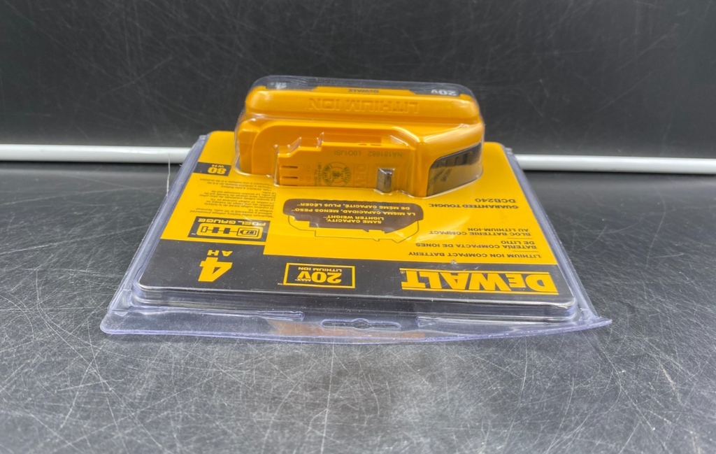 DeWalt DCB240 20V Max 4Ah Lithium-Ion Compact Battery Pack - NEW