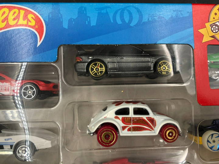 2020 Hot Wheels 10 Die-Cast Car Pack 1:64 Scale (54886) - NEW