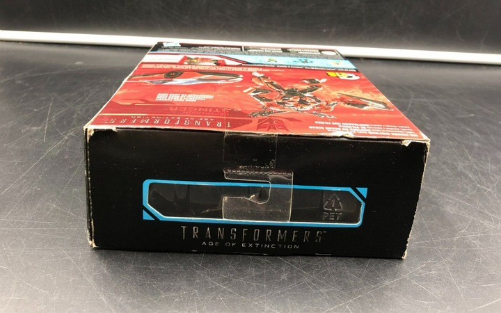 TOMY Studio Series #02 Transformers: Age of Extinction - Decepticon Stinger -NEW