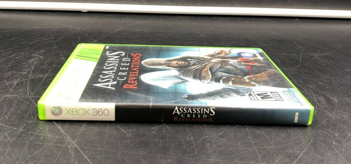 Assassin's Creed: Revelations (Microsoft XBOX 360) w/ EN/FR Manuals + Inserts