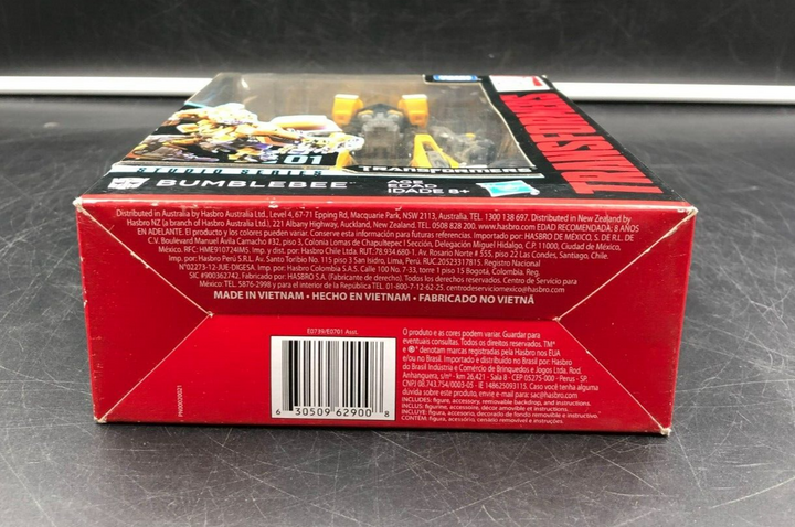 TOMY Studio Series #01 Transformers - Bumblebee Deluxe Class Action Figure - NEW