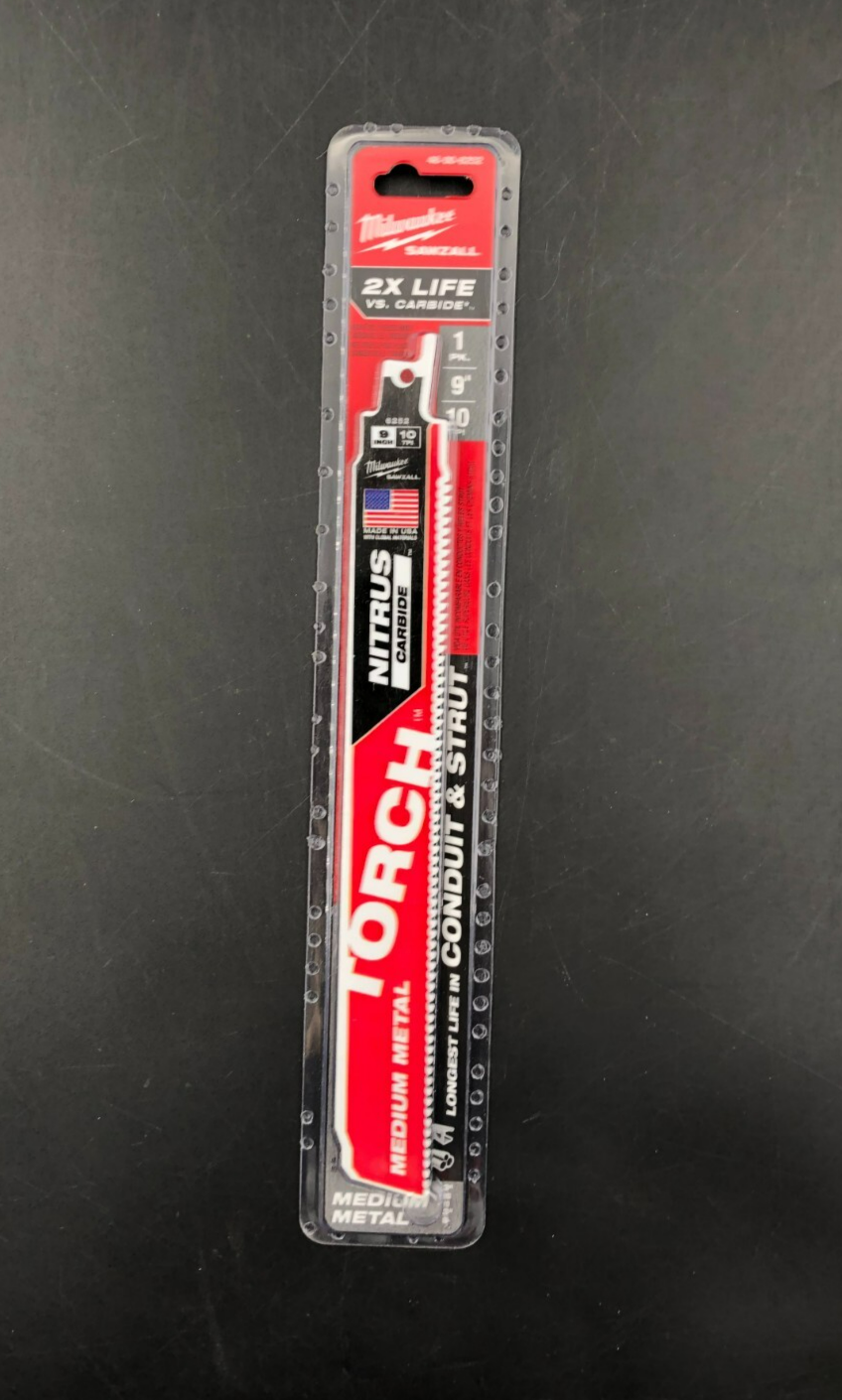 Milwaukee 48-00-6252 Sawzall Medium Metal Nitrus Carbide 9In 10TPI Saw Blade NEW